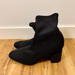 BLACK ANKLE BOOTS